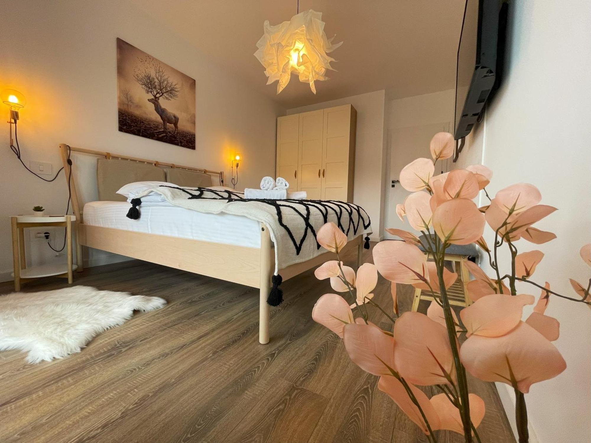 Rosewood Boutique Apartment Sinaia Exterior foto